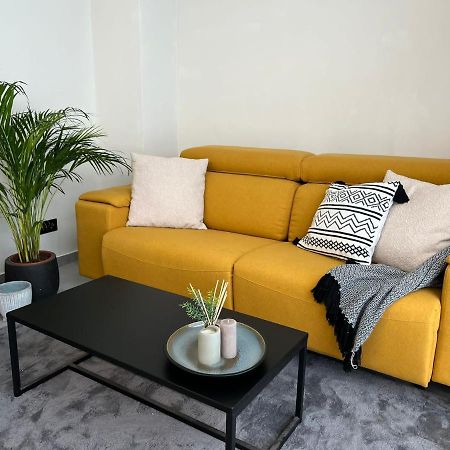 Nordik Apartment Валенсия Екстериор снимка