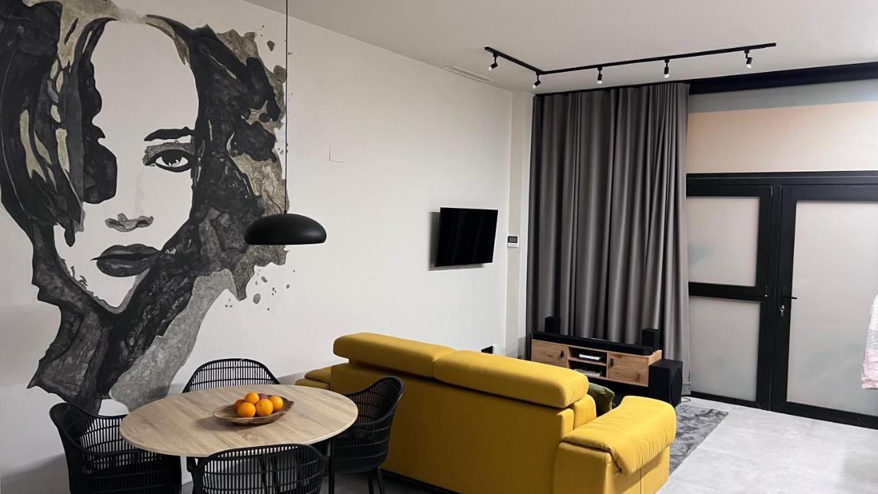 Nordik Apartment Валенсия Екстериор снимка