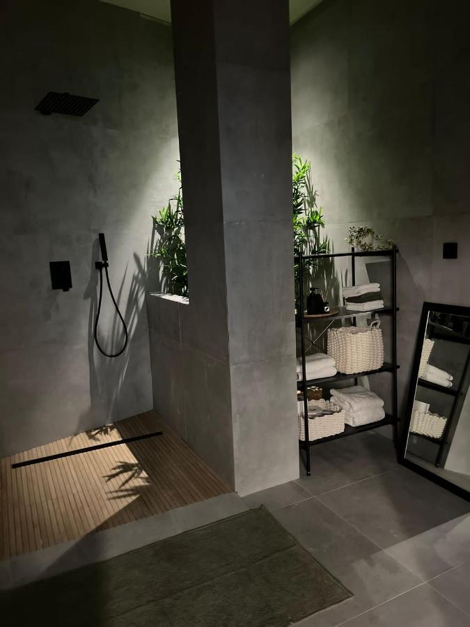 Nordik Apartment Валенсия Екстериор снимка