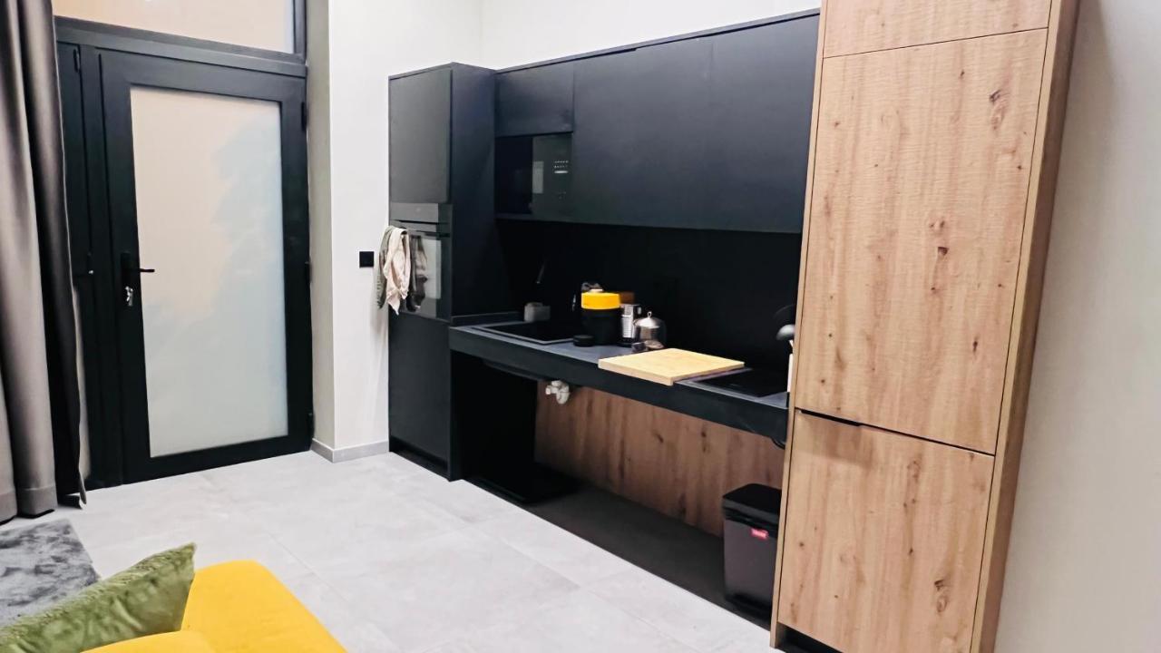 Nordik Apartment Валенсия Екстериор снимка