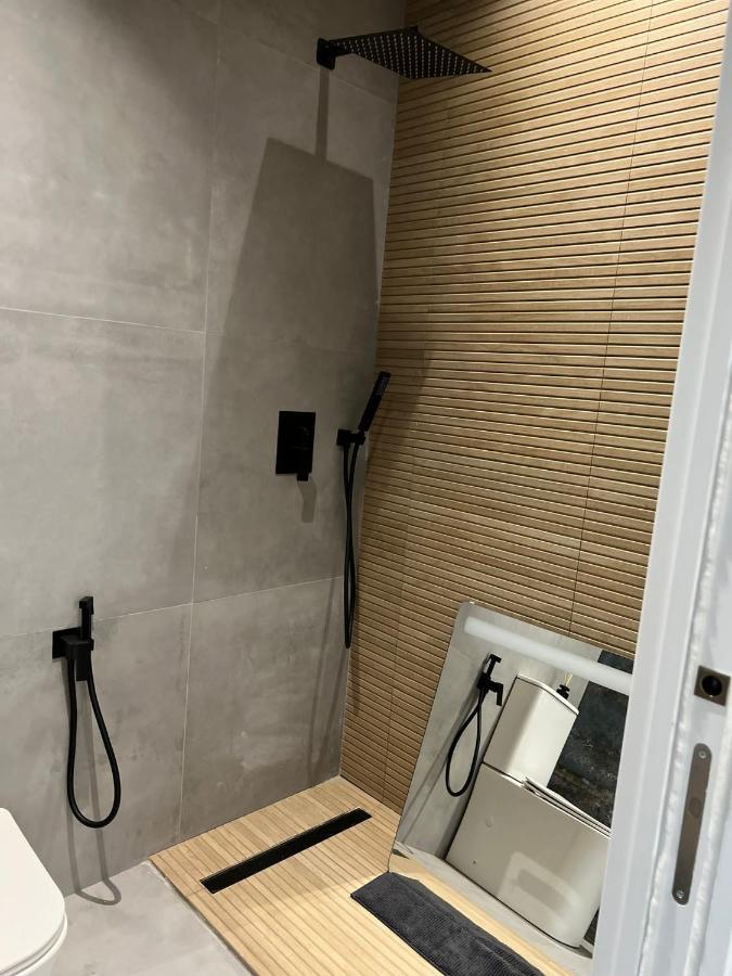 Nordik Apartment Валенсия Екстериор снимка